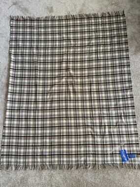 Pendleton Vintage 1990s Gray Tan Plaid Wool Fringe Blanket Deadstock 54” x 66”